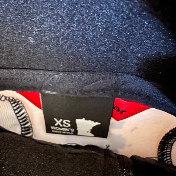 Podium Wear Jacket Womens XS Alaskan Team Purple White Performance Running - Picture 9 of 9